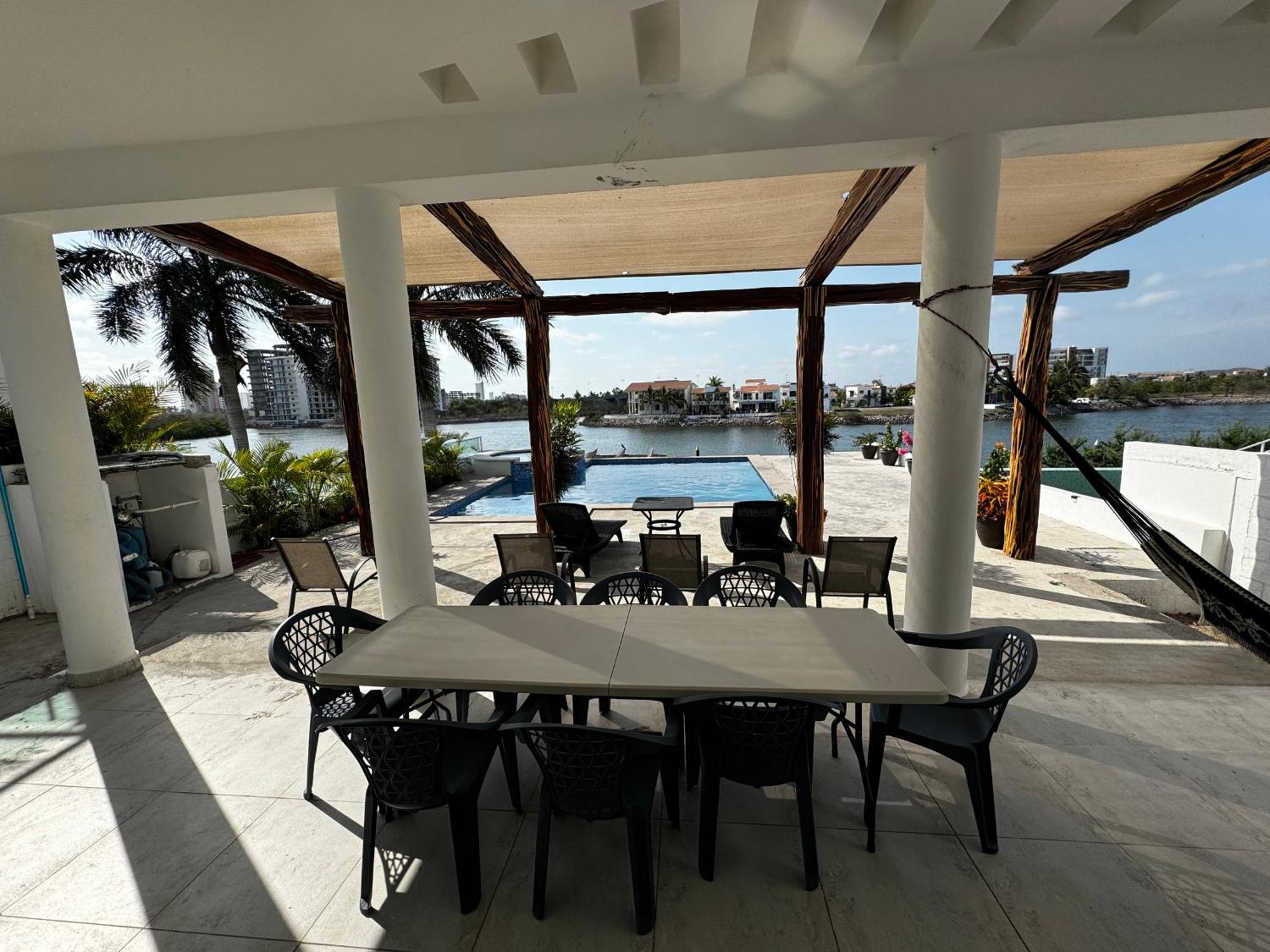 הוילה מזטלן Casa Isla Marina Vista Al Mar 20 Personas מראה חיצוני תמונה